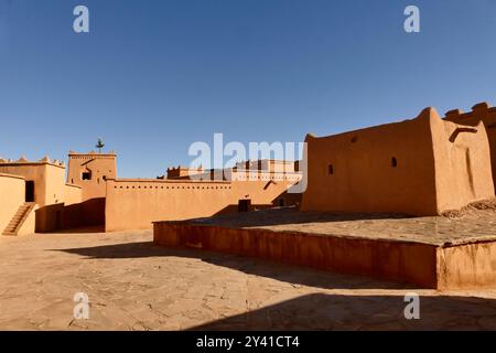 Die Provinz Ouarzazate an der Grenze zur Wüste ist reich an historischen Zeugnissen und bezaubernden Landschaften Berbers Marokko, Nordafrika Stockfoto