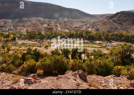 Die Provinz Ouarzazate an der Grenze zur Wüste ist reich an historischen Zeugnissen und bezaubernden Landschaften Berbers Marokko, Nordafrika Stockfoto