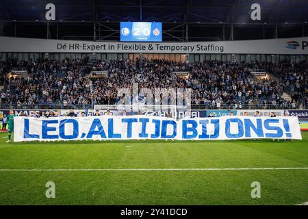Gent, Belgien. September 2024. Gents Spieler mit Banner, die nach einem Fußballspiel zwischen KAA Gent und KV Mechelen in Gent am siebten Tag der Saison 2024-2025 der ersten Liga der Jupiler Pro League der belgischen Meisterschaft am Sonntag, den 15. September 2024, abgebildet sind. BELGA FOTO KURT DESPLENTER Credit: Belga Nachrichtenagentur/Alamy Live News Stockfoto