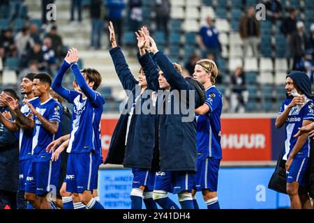 Gent, Belgien. September 2024. Gent's Franck Surdez feiert nach dem Gewinn eines Fußballspiels zwischen KAA Gent und KV Mechelen in Gent am siebten Tag der Saison 2024-2025 der ersten Liga der „Jupiler Pro League“ der belgischen Meisterschaft, Sonntag, den 15. September 2024. BELGA FOTO TOM GOYVAERTS Credit: Belga Nachrichtenagentur/Alamy Live News Stockfoto