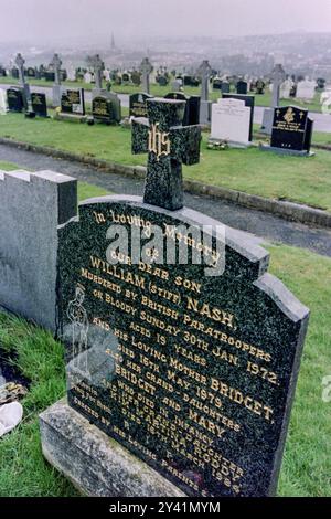 Grabstein, der das Grab von William Nash markiert, während die Stadt sich auf den 20. Jahrestag des Blutsonntags auf dem Derry City Cemetery am 24. Januar 1992 in Londonderry, Nordirland, vorbereitet. Nash und 13 weitere wurden 1972 von britischen Soldaten bei einem bürgerrechtsmarsch zum Guildhall Square getötet. Stockfoto