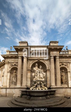 Albrecht-Brunnen an einem sonnigen Tag in Wien, Österreich Stockfoto