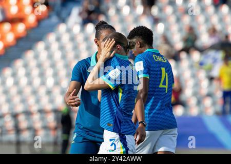 Medelin, Kolumbien. September 2024. Guta Franke, brasilianische Carlinha, beklagt 0-1 Niederlage nach dem Achtelfinale der FIFA U-20-Frauen-Weltmeisterschaft Kolumbien 2024 im Atanasio Girardot Stadion in Medelin am 15. September 2024. Foto: Jose Pino/DiaEsportivo/Alamy Live News Credit: DiaEsportivo/Alamy Live News Stockfoto