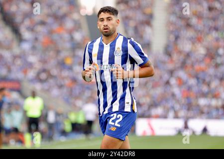 Porto, Portugal. September 2024. Alan Varela vom FC Porto wurde während des Liga Portugal Betclic-Spiels zwischen dem FC Porto und dem SC Farense in Estadio do Dragao gespielt. Endresultat : FC Porto 2: 1 SC Farense Credit: SOPA Images Limited/Alamy Live News Stockfoto