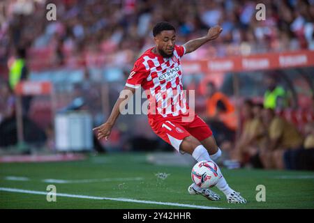 GIRONA FC gegen FC BARCELONA Montilivi Municipal Stadium. Girona. September 15,2024 GIRONA FC-FC BARCELONA Sep 15,2024 Danjuma 11 des Girona FCwährend des Spiels zwischen Girona FC und FC Barcelona, das dem fünften Tag der La Liga EA Sports im Stadtstadion Montilivi in Girona entspricht. Girona ESP Copyright: XS.xRosx Stockfoto