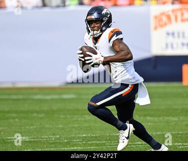 Denver, USA. 15. September 2024: Denver Broncos Wide Receiver Marvin Mims Jr. (19) läuft nach dem Fang in der ersten Hälfte des Fußballspiels zwischen den Denver Broncos und Pittsburgh Steelers Derek Regensburger/CSM. Quelle: Cal Sport Media/Alamy Live News Stockfoto