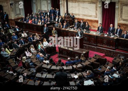 Buenos Aires, Argentinien. September 2024. Präsident Javier Milei stellt auf dem Nationalkongress den Haushalt für das Jahr 2025 vor. Quelle: SOPA Images Limited/Alamy Live News Stockfoto