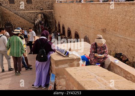 In der befestigten Medina der Stadt Essaouira am Atlantischen Ozean in Marokko. Essaouira, Region Marrakesch-Safi, Provinz Essaouira, Marokko, Nort Stockfoto