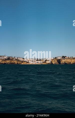 Strand in Albufeira, Region Algarve, Süden von Portugal Stockfoto