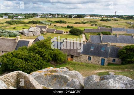 Das malerische Dorf Menehan, Bretagne, Frankreich Stockfoto