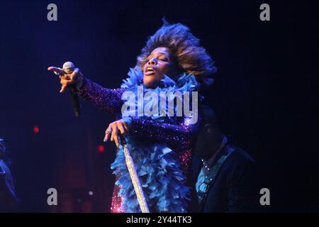 Macy Gray tritt im Beacon Theatre in New York City auf. Stockfoto