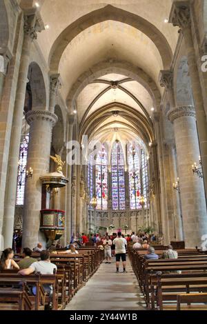 In einer Kirche in der Zitadelle von Carcassonne in Frankreich Stockfoto