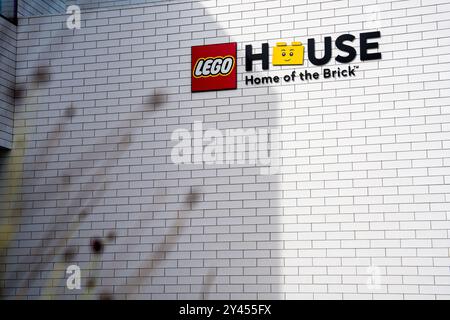 Billund, Dänemark. September 2024. Außenansicht des LEGO House Gebäudes in Billund, Dänemark, am 11. September 2024. (Foto: Manuel Romano/NurPhoto) Credit: NurPhoto SRL/Alamy Live News Stockfoto