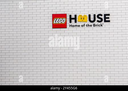 Billund, Dänemark. September 2024. Außenansicht des LEGO House Gebäudes in Billund, Dänemark, am 11. September 2024. (Foto: Manuel Romano/NurPhoto) Credit: NurPhoto SRL/Alamy Live News Stockfoto