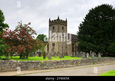 Die Kirche der Heiligen Dreifaltigkeit, Ashford im Wasserdorf, Peak, District, National, Park, Derbyshire, England, Vereinigtes Königreich Stockfoto