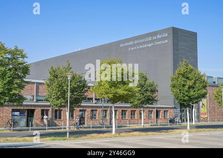 Erwin Schrödinger Zentrum, Rudower Chaussee, Adlershof, Treptow-Köpenick, Berlin, Deutschland *** Erwin Schrödinger Center, Rudower Chaussee, Adlershof, Treptow Köpenick, Berlin, Deutschland Stockfoto