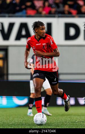 Helmond, Niederlande. September 2024. HELMOND, Helmond Sport - Top Oss, 16.09.2024, Niederländisch Keuken Kampioen Divisie Saison 2024-2025, GS stadion Helmond Sport Spieler Redouane Halhal Credit: Pro Shots/Alamy Live News Stockfoto