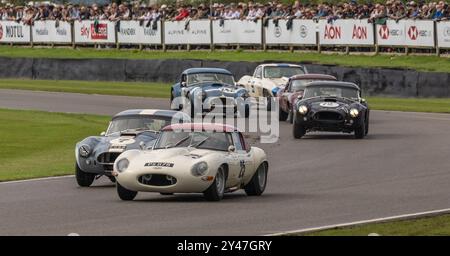 Das 26. Goodwood Revival 2024 fand vom 6. Bis 8. September auf dem Goodwood Motor Circuit in Chichester, Surrey, Großbritannien, statt Stockfoto
