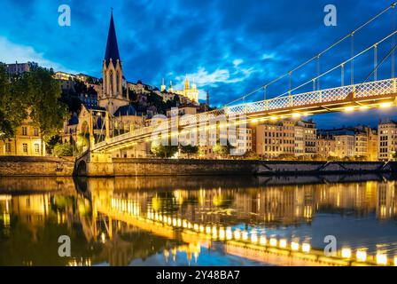 Frankreich - Lyon Panoramablick auf die Stadt am Ufer der Saone - europäisches Reiseziel Stockfoto