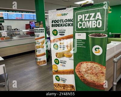 Hallandale Beach, USA. September 2024. Allgemeiner Blick auf das Fast Food-Restaurant Subway am 16. September 2024 in Hallandale Beach, Florida. (Foto: Michele Eve Sandberg/SIPA USA) Credit: SIPA USA/Alamy Live News Stockfoto