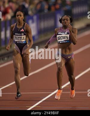 Anavia Battle und Brittany Brown aus den USA traten in den 200 m langen Frauen beim Finale der Memorial Van Damme Diamond League im King Baudouin an Stockfoto