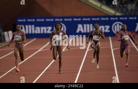 Brittany Brown und Tamara Clark aus den USA, Daryll Neita aus Großbritannien, die 200 m in der Memorial Van Damme Diamond League antraten Stockfoto