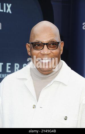 Hollywood, Kalifornien, USA. September 2024. CA. 16. September 2024. Paris Barclay at Arrivals for MONSTERS: THE LYLE AND ERIK MENENDEZ STORY Premiere, The Egyptian Theatre Hollywood, Los, CA, 16. September 2024. Credit: Elizabeth Goodenough/Everett Collection/Alamy Live News Credit: Everett Collection Inc/Alamy Live News Stockfoto