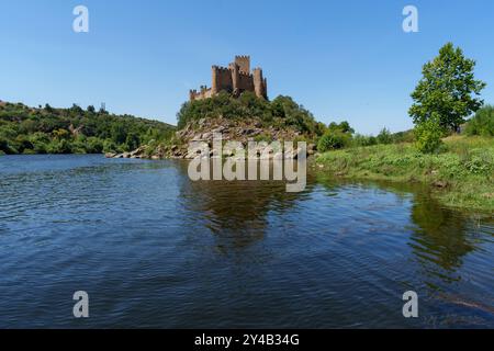 Castelo de Almourol mittelalterliche Burg auf einer Insel mitten im Tejo in Portugal, Europa Stockfoto