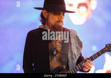 Dave Navarro von Jane's Addiction, auf der Bühne im Mai 2024 Stockfoto