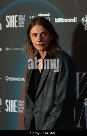 GIANMARIA nimmt an der Fotokonferenz „Billboard Women in Music“ im Teatro Manzoni Teil Stockfoto