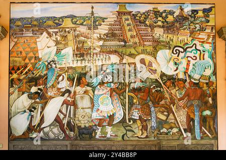 Aztekische Geschichte Wandmalereien von Diego Rivera im Nationalpalast, Palacio Nacional, Mexico City, Mexiko Stockfoto