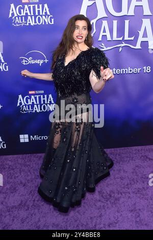 Kathryn Hahn beim Launch Event der Disney / Marvel Television Miniserie Agatha All along im El Capitan Theatre. Los Angeles, 16.09.2024 *** Kathryn Hahn beim Launch Event der Disney Marvel TV Miniserie Agatha All Along im El Capitan Theatre Los Angeles, 16 09 2024 Foto:xD.xStarbuckx/xFuturexImagex agatha 5015 Stockfoto