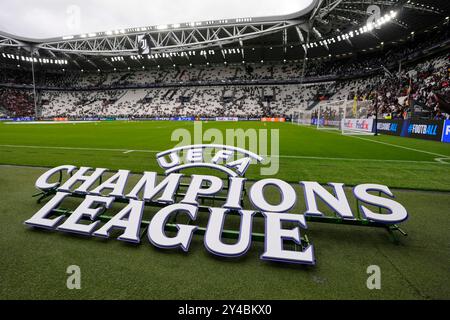 Torino, Italien. September 2024. UEFA Champions League-Banner beim Fußball-Spiel der UEFA Champions League zwischen Juventus FC und PSV Eindhoven im Juventus-Stadion in Turin, Nordwesten Italiens - 17. September 2024. Sport - Fußball . (Foto: Fabio Ferrari/LaPresse) Credit: LaPresse/Alamy Live News Stockfoto