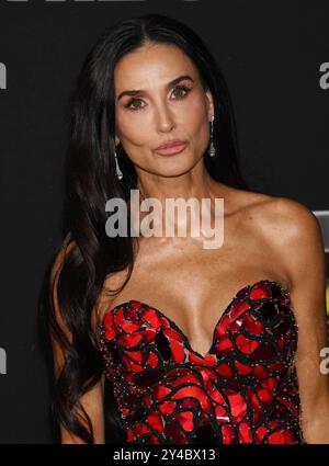Los Angeles, Kalifornien, USA. September 2024. Demi Moore nimmt am 16. September 2024 in Los Angeles an der Premiere von „The Substance“ in der Directors Guild of America Teil. Quelle: Jeffrey Mayer/Media Punch/Alamy Live News Stockfoto