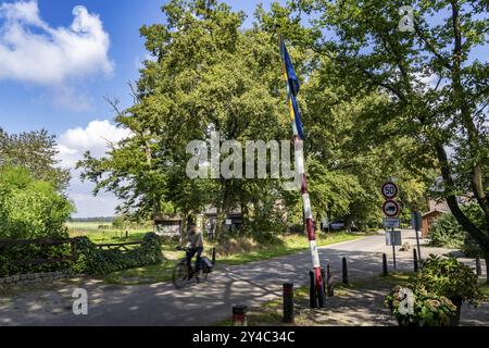 Die sogenannte Grüne Grenze, am ehemaligen Grenzweg bei Straelen-Kastanienburg und NL Velden, zwischen Deutschland und den Niederlanden, Adv Stockfoto