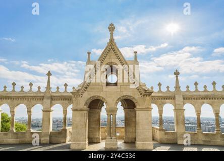 Fischerbastei und Panoramablick auf Budapest, Ungarn, Europa Stockfoto