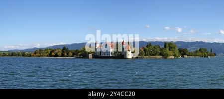 Blick auf die Insel Lindau vom Schiff aus Stockfoto