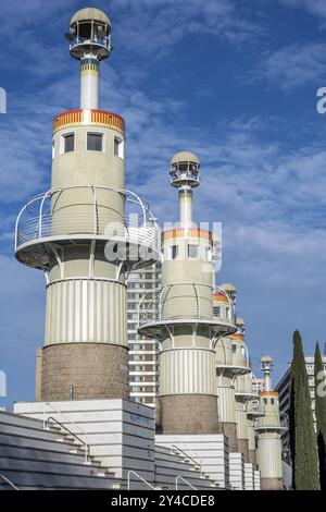 Die Türme im Parque de La Espana Industrial in Barcelona Stockfoto