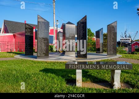 Fishermen's Memorial, ein kompassförmiges Fischerdenkmal zur Erinnerung an die Seefahrer, die im Meer verloren gegangen sind, an der Küste von Lunenburg, Nova Scotia, Kanada Stockfoto