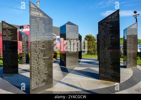 Fishermen's Memorial, ein kompassförmiges Fischerdenkmal zur Erinnerung an die Seefahrer, die im Meer verloren gegangen sind, an der Küste von Lunenburg, Nova Scotia, Kanada Stockfoto