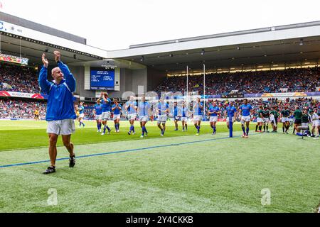 Ibrox Stadium, Heimstadion des Glasgow Rangers FC, Glasgow, Schottland, Vereinigtes Königreich, Mittwoch, Juli 2014. Mitglieder des Scotland Rugby Sivens Teams verlassen das Feld nach ihrem letzten Spiel bei den Glasgow Commonwealth Games 2014 Stockfoto