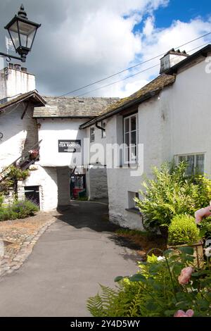 Das malerische Dorf Hawkshead, Wordsworths Kindheitshaus, Westmorland & Furness, Lake District, Cumbria, England Stockfoto