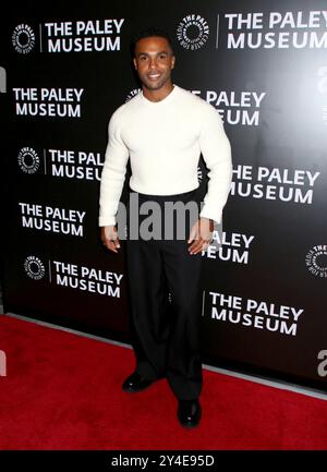 New York City, USA. September 2024. Lucien Laviscount besuchte PaleyLive: Emily in Paris: The Magic Behind the Scenes im Paley Museum am 17. September 2023 in New York City, NY © Steven Bergman/AFF-USA. COM Credit: AFF/Alamy Live News Stockfoto