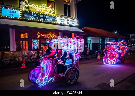 Jonker Street in Chinatown in Melaka während der chinesischen Neujahrsnacht Stockfoto