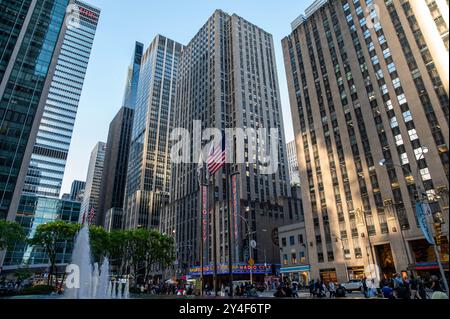 Die Radio City Music Hall befindet sich im Manhattan Viertel von New York City und in der Nähe des Rockefeller Center. Stockfoto