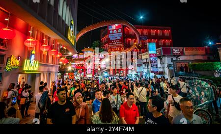 Jonker Street in Chinatown in Melaka während der chinesischen Neujahrsnacht Stockfoto