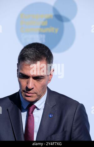 Spanien, Granada: 3. Gipfel der Europäischen Politischen Gemeinschaft am 5. Oktober 2023. Pedro Sanchez, Premierminister von Spanien (offizieller Präsident der Regierung Stockfoto