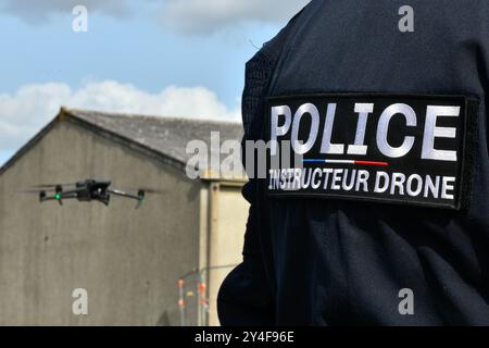 Nationale Polizeiakademie in Rouen Oissel (Nordfrankreich). UAV-Pilot und -Trainer anlässlich eines Tages der offenen Tür Stockfoto