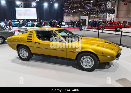 1970 Alfa Romeo Montreal klassischer Sportwagen auf dem Genfer Automobilsalon. Genf, Schweiz - 26. Februar 2024 Stockfoto