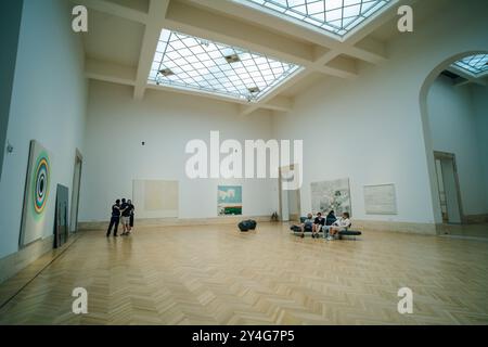 Rom, Italien, 25. märz 2024, Vorderansicht der Galleria Nazionale d'Arte Moderna. Hochwertige Fotos Stockfoto